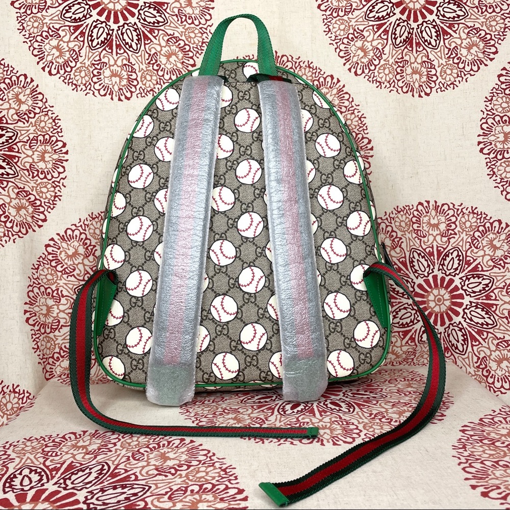 GUCCI 433578 Beige Baseball GG Supreme Backpack - Picture 7 of 11